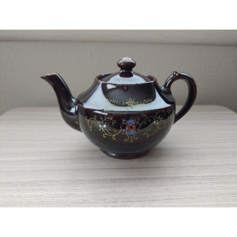 vintage tea pot brown redware Japanese hand painted hand painted Excellent Shape